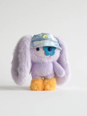 CJ Hendry Limited Edition Flower Market JUJU Collectible Keychain - Cookie